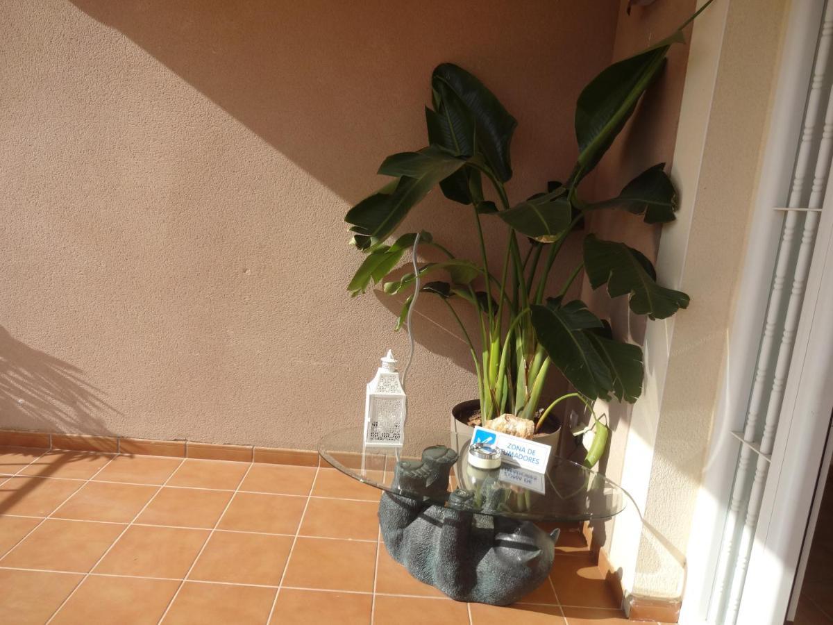 Las Palomas, Appartement 2 Chambres Avec Piscine Turis Luaran gambar
